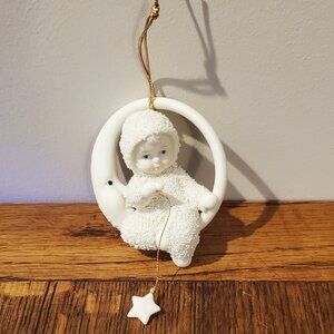 Snowbabies Keepsake Collectible "Baby in the Moon" 2003 Ornament
